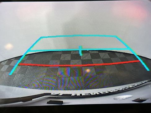 Used 2023 Toyota Sienna XLE image 25