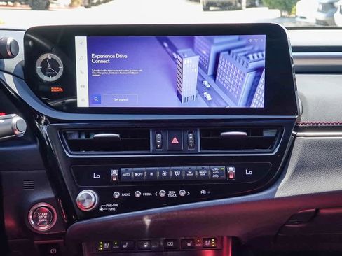 Used 2024 Lexus ES 350 F Sport image 10