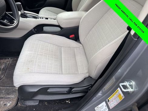 Used 2023 Honda HR-V LX image 16