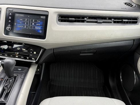 Used 2020 Honda HR-V EX image 14