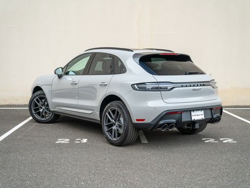 Certified 2026 Porsche Macan Turbo AWD/4WD image 3