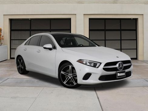 Used 2021 Mercedes-Benz A 220 image 34