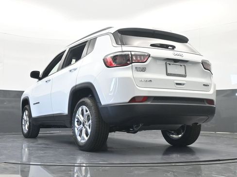 New 2026 Jeep Compass Latitude image 51