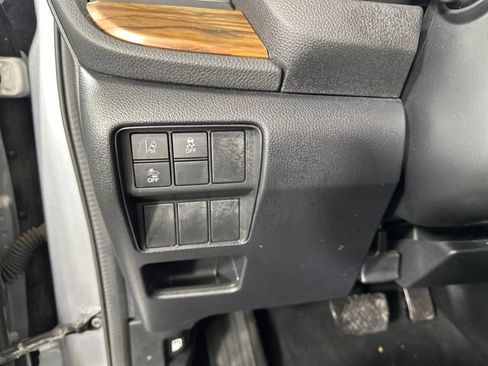 Used 2019 Honda CR-V EX image 19