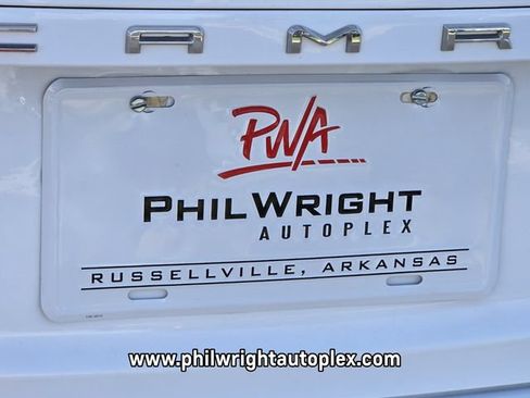 Used 2020 Toyota Camry SE FWD image 17