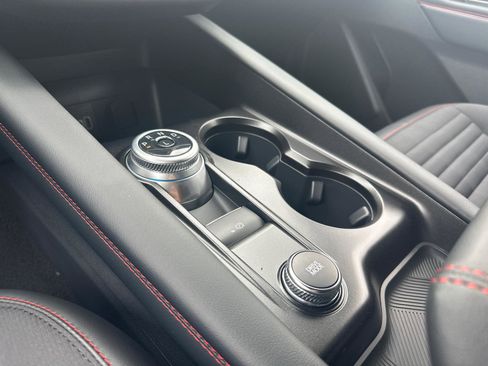 New 2026 Ford Explorer ST-Line AWD/4WD image 17