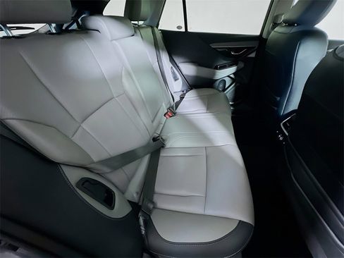 Used 2024 Subaru Outback Limited image 24