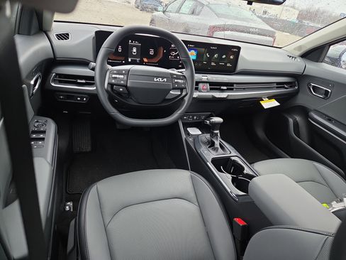 New 2026 Kia K4 EX image 7