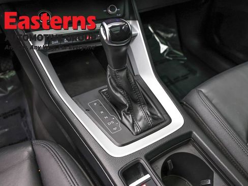 Used 2022 Audi Q3 2.0T Premium w/ Convenience Package AWD/4WD image 13