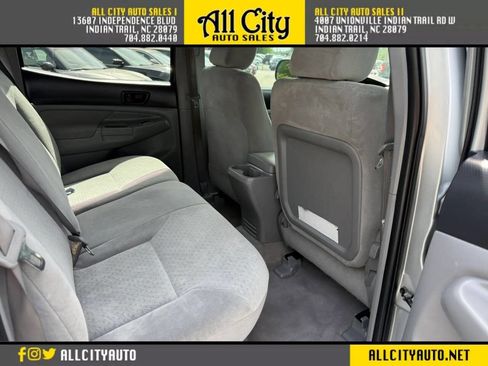 Used 2005 Toyota Tacoma PreRunner RWD image 19