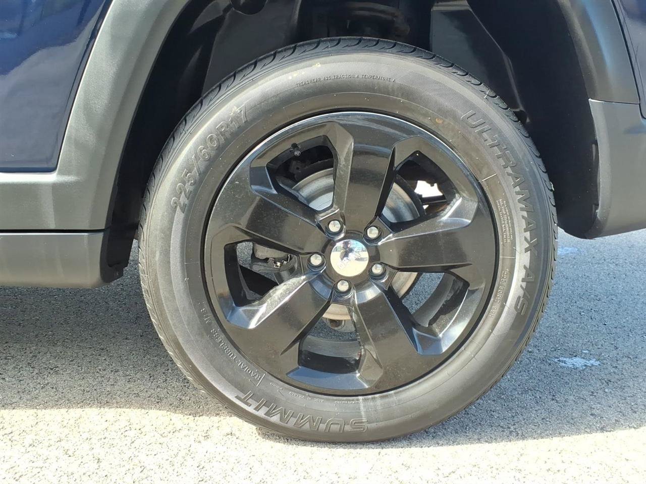 Used 2019 Jeep Compass Latitude AWD/4WD image 5