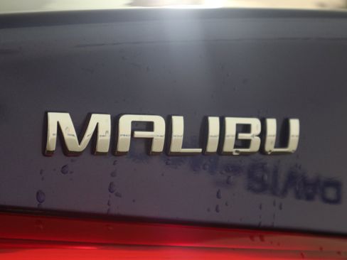 Used 2023 Chevrolet Malibu LT w/ LPO, Floor Liner Package image 34