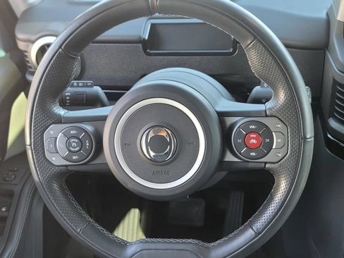 Used 2024 INEOS Grenadier AWD/4WD image 19