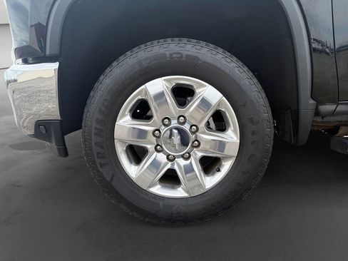 Used 2020 Chevrolet Silverado 3500 LTZ w/ LTZ Plus Package image 9