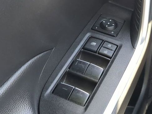 Certified 2025 Toyota RAV4 XLE w/ Convenience Package image 23