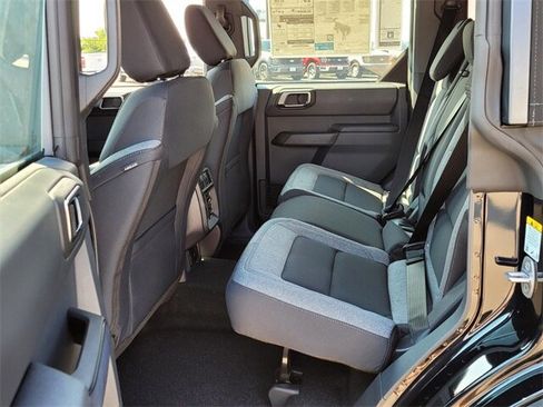New 2025 Ford Bronco 4-Door image 6
