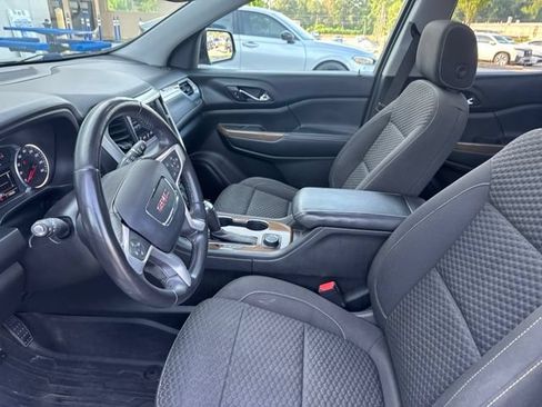 Used 2018 GMC Acadia SLE w/ Driver Alert Package I FWD image 4