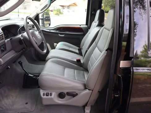 Used 2003 Ford F350 Lariat AWD/4WD image 19