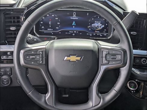 Used 2025 Chevrolet Silverado 3500 High Country w/ Technology Package AWD/4WD image 22