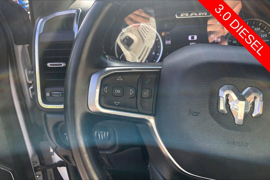 Used 2022 RAM 1500 Laramie AWD/4WD image 15