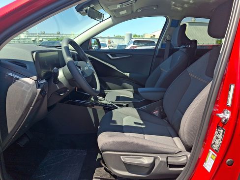 New 2026 Kia Niro LX FWD image 9