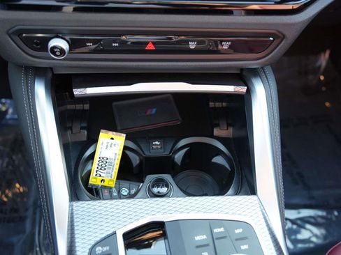 Used 2025 BMW M440i M440i Coupe RWD image 18