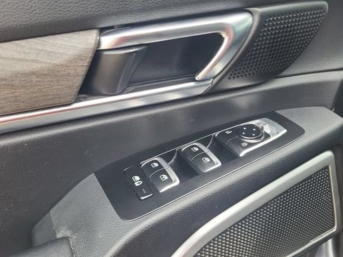 Used 2022 Kia Telluride EX w/ EX Premium Package FWD image 10