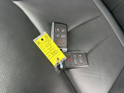 Used 2023 Land Rover Range Rover Sport First Edition image 35