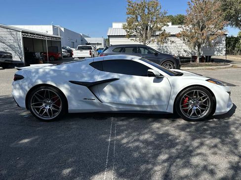 Used 2024 Chevrolet Corvette Z06 image 7