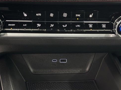 New 2026 Chevrolet Equinox RS image 33