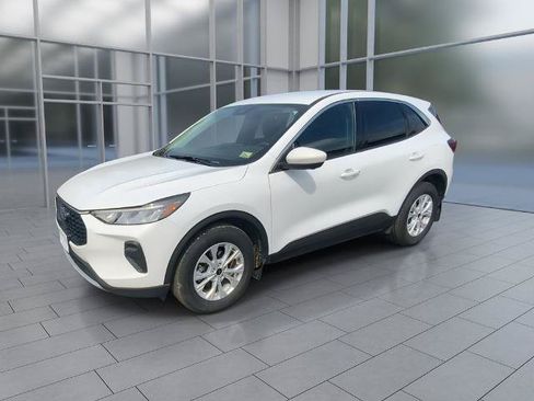Certified 2023 Ford Escape Active w/ Tech Pack #2 AWD/4WD image 4