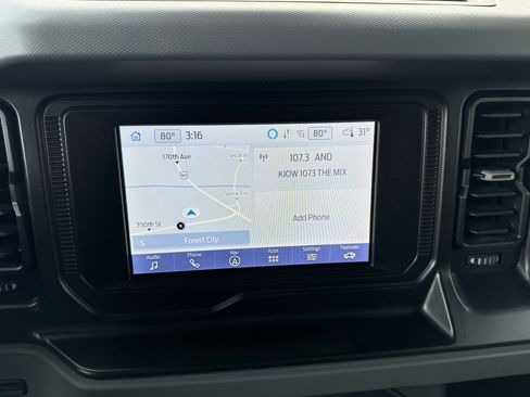 Used 2022 Ford Bronco Big Bend image 14