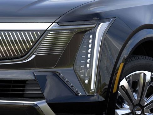 New 2026 Cadillac Escalade IQL Luxury w/ LPO, Radiant Package AWD/4WD image 10