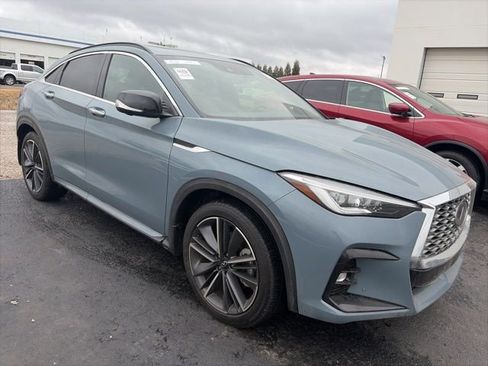 Used 2023 INFINITI QX55 Essential image 4