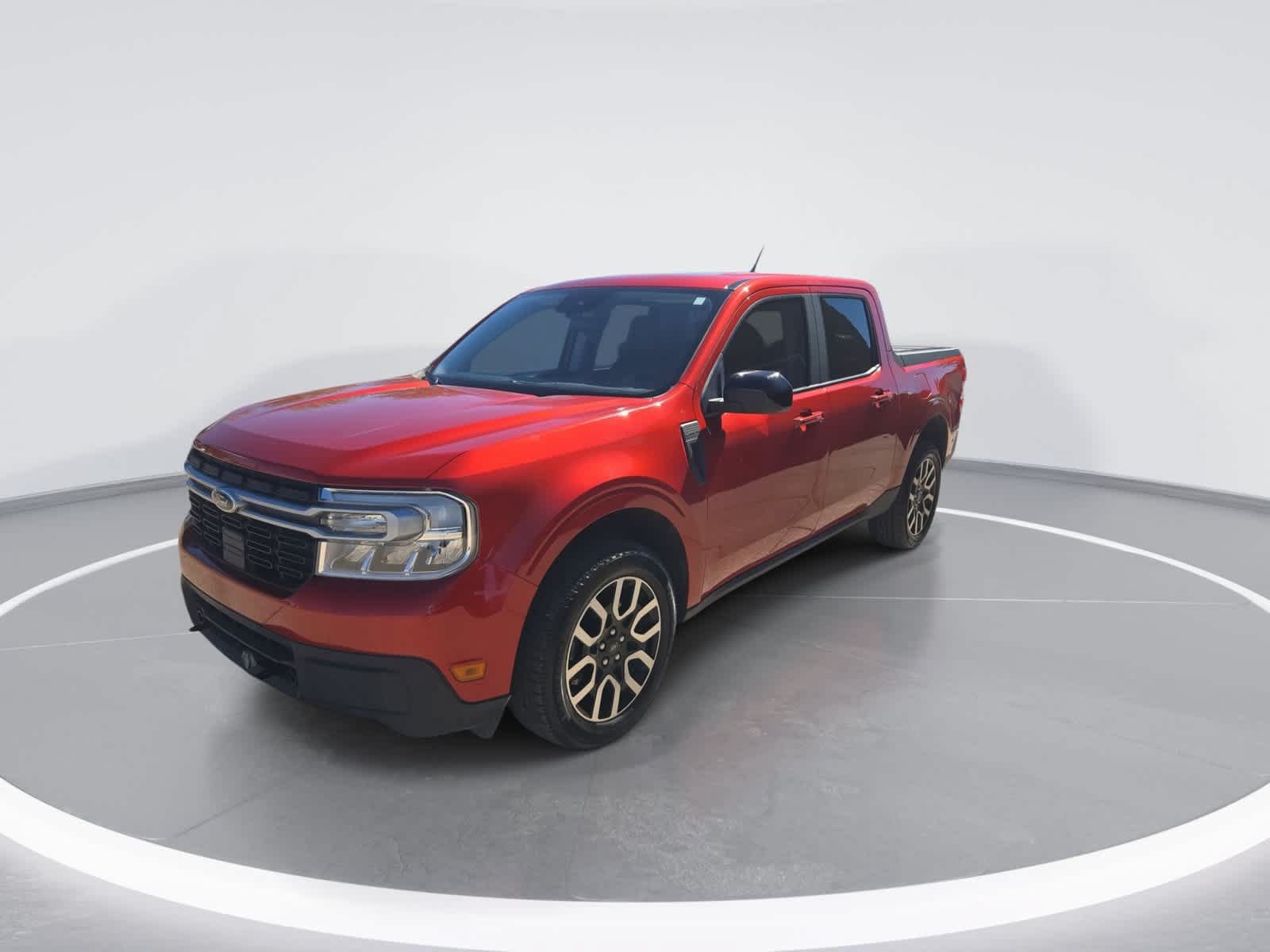 Used 2024 Ford Maverick Lariat FWD image 4