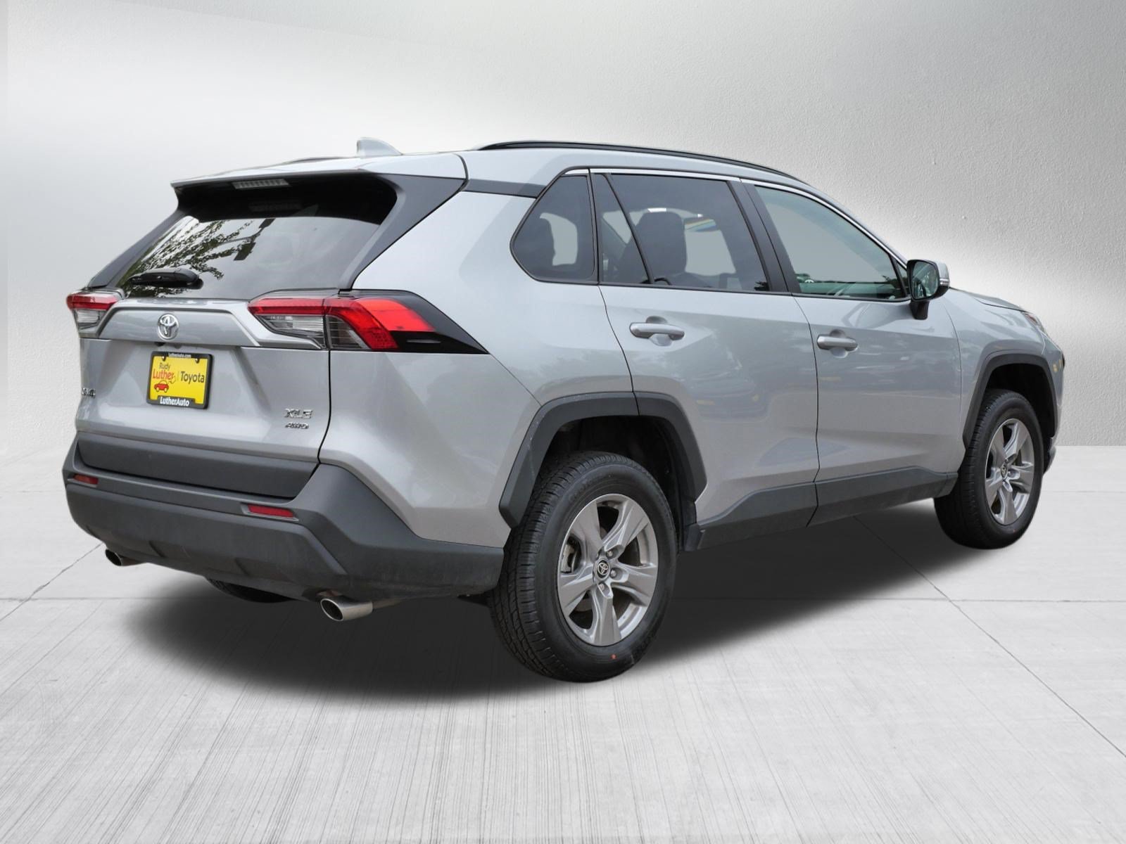 Certified 2025 Toyota RAV4 XLE AWD/4WD image 8