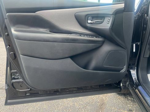 Used 2019 Nissan Murano SL w/ SL Technology Package AWD/4WD image 10