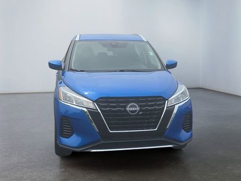 Used 2023 Nissan Kicks SV FWD image 8