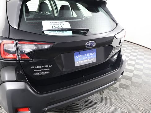 Used 2025 Subaru Outback image 15
