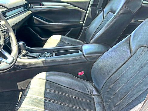 Used 2018 MAZDA MAZDA6 Sport w/ I-ACTIVSENSE Package FWD image 13