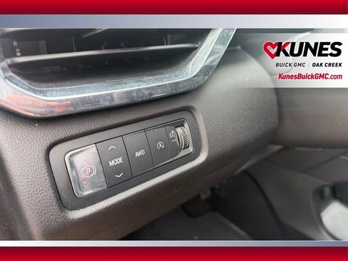 Used 2024 GMC Acadia Elevation AWD/4WD image 15