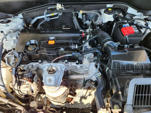 Certified 2024 Honda HR-V Sport image 17