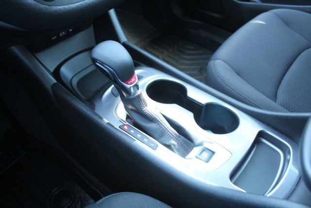 Used 2023 Chevrolet Malibu RS FWD image 27