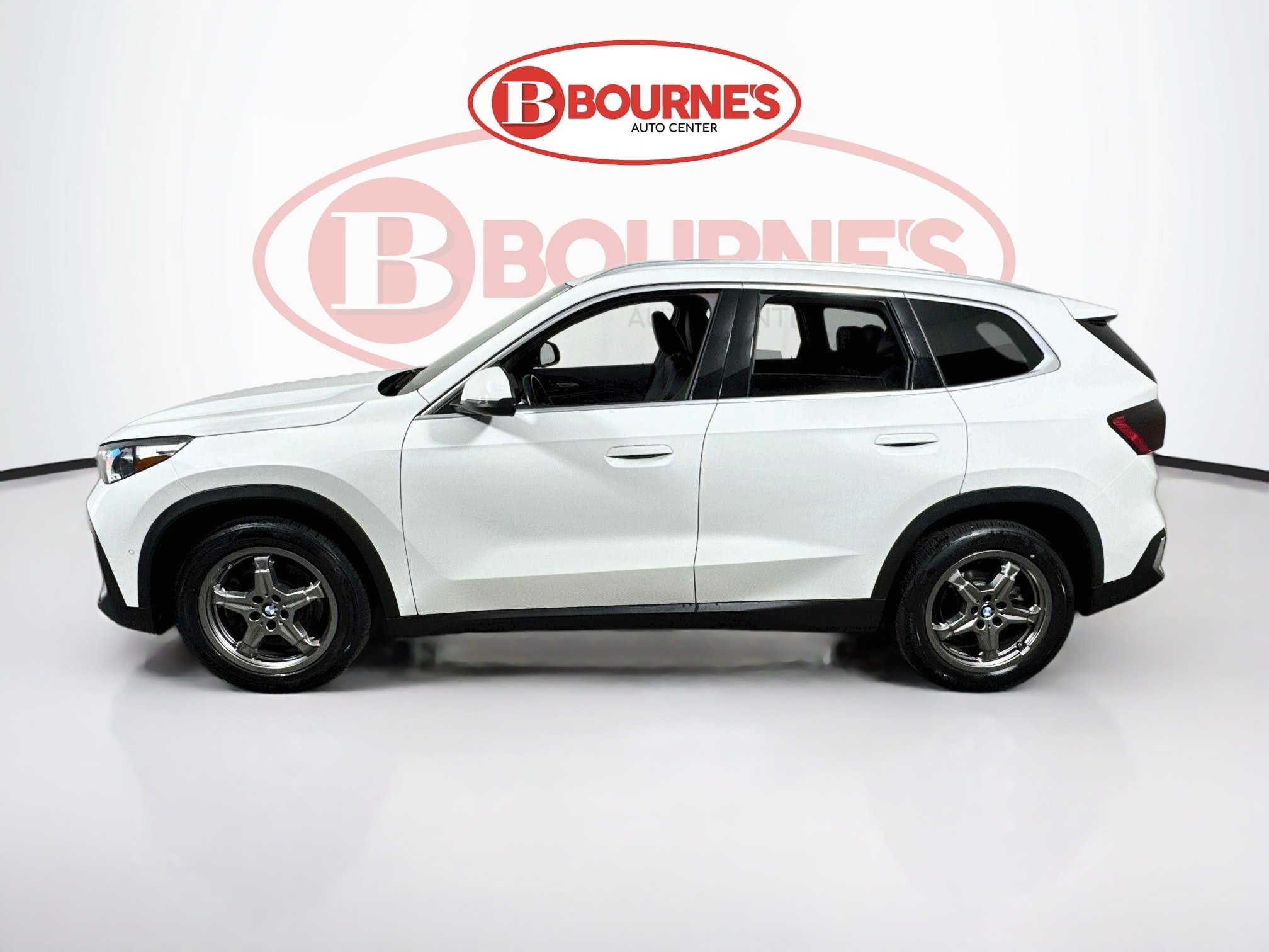 Used 2023 BMW X1 xDrive28i AWD/4WD image 8
