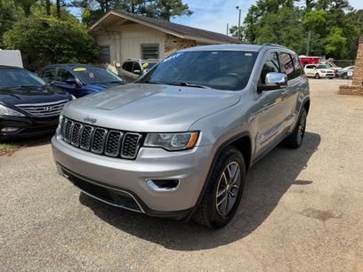 Used 2017 Jeep Grand Cherokee Limited w/ Trailer Tow Group IV