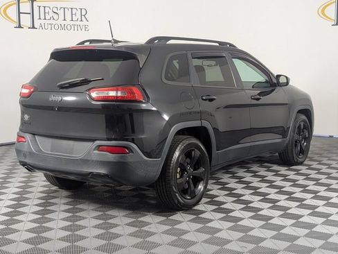 Used 2016 Jeep Cherokee Latitude w/ Comfort/Convenience Group AWD/4WD image 7