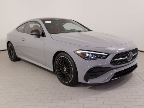 Used 2026 Mercedes-Benz CLE 450 4MATIC Coupe image 6