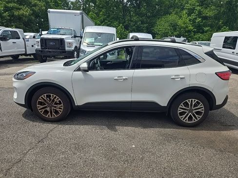 Used 2022 Ford Escape SEL AWD/4WD image 9