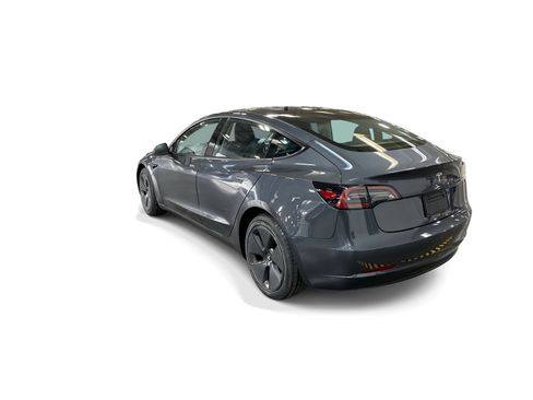 Certified 2023 Tesla Model 3 Standard Range RWD image 4