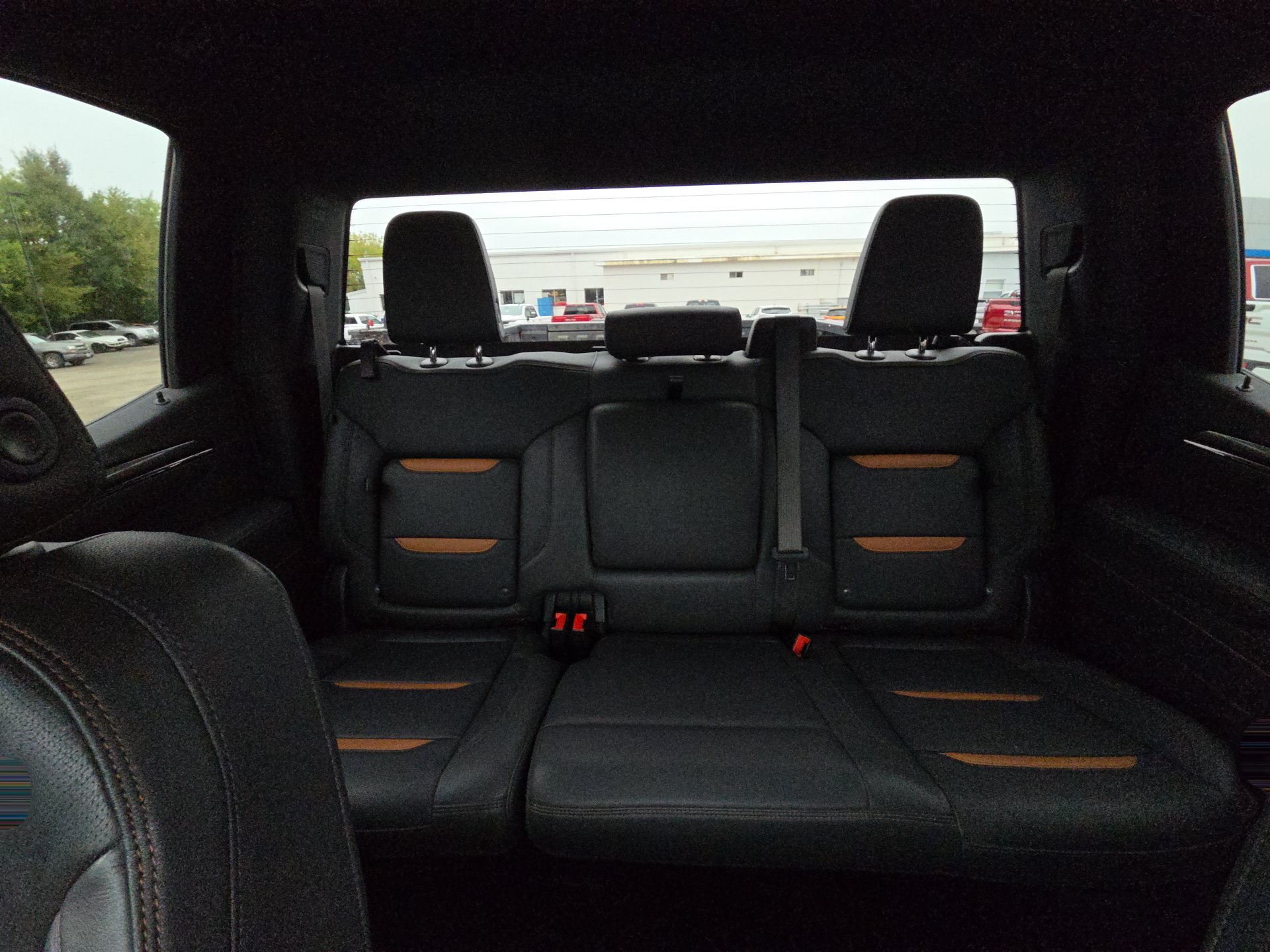 Used 2025 GMC Sierra 1500 AT4 AWD/4WD image 27